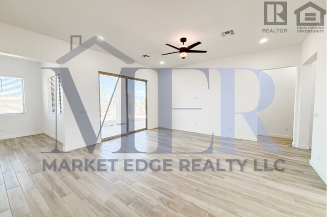 Building Photo - 3Bed/3Bath Home in North Scottsdale w/Casi...