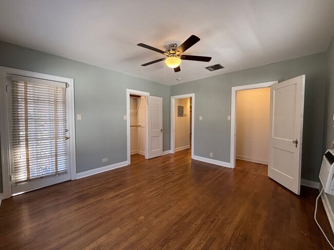 Building Photo - Welcome to your New Home! A charming open ...