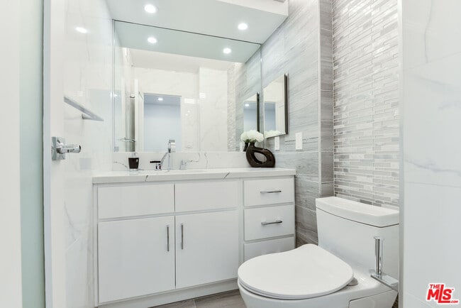 Building Photo - 201 Ocean Ave