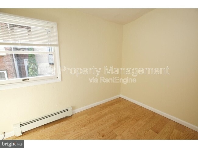 Building Photo - 2416 Manning St