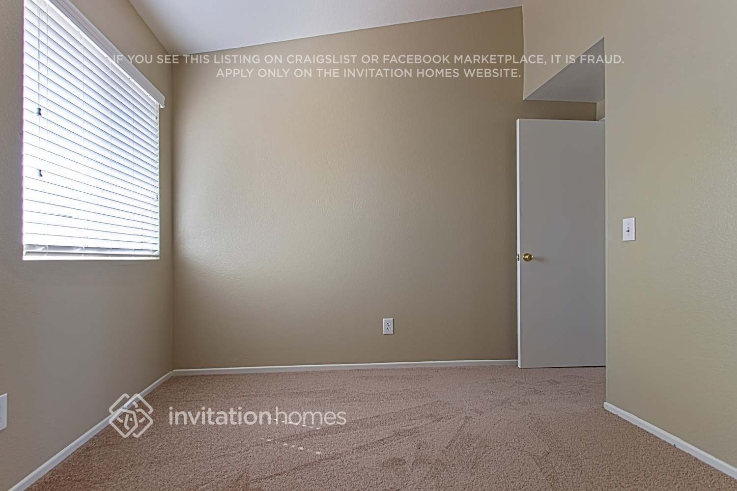 Building Photo - 15441 Martos Rd