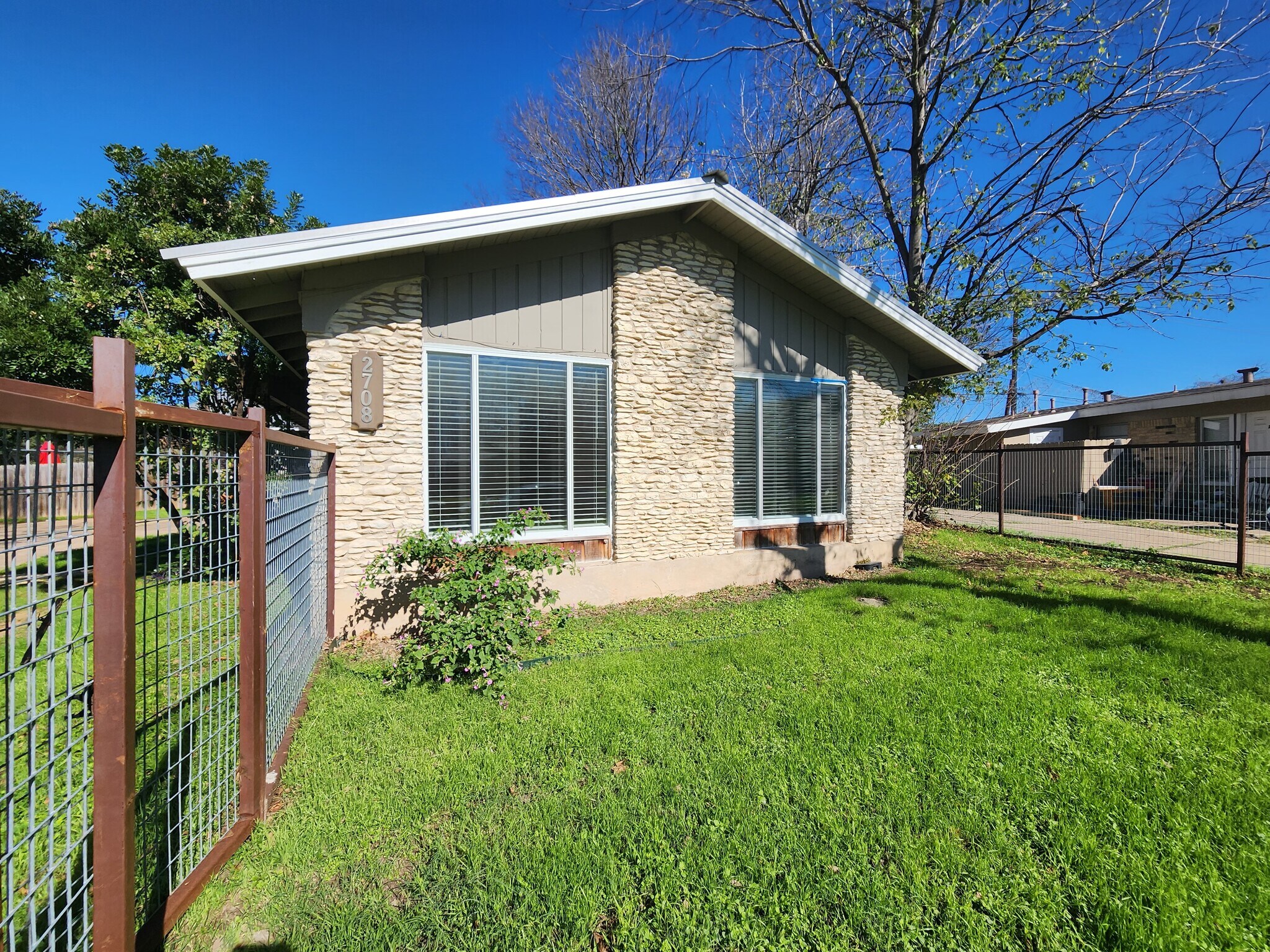 Building Photo - 2708 Saint Edwards Cir