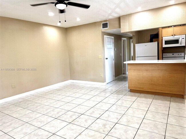 Building Photo - 1837 NW 17th Ave