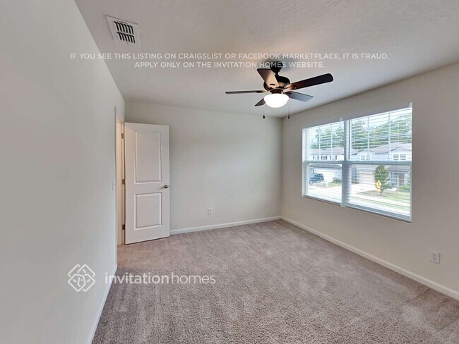 Building Photo - 2261 Litchfield Lp