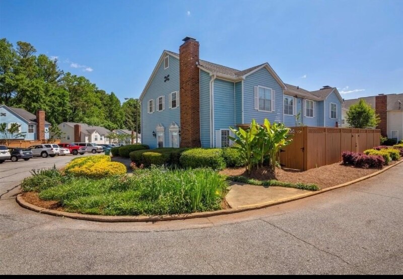 Building Photo - 5576 Clover Rise Ln