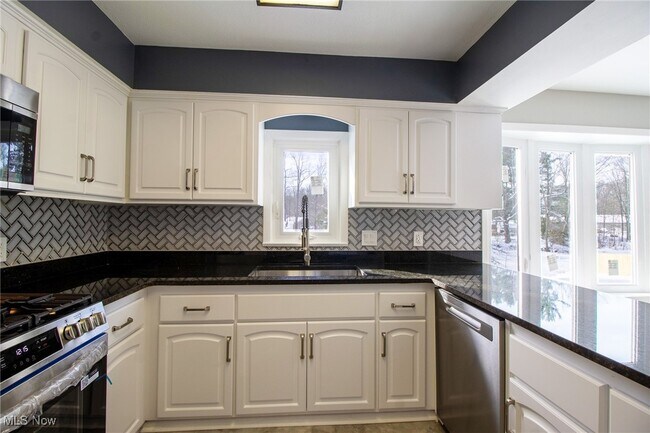 Building Photo - 24434 Emmons Rd