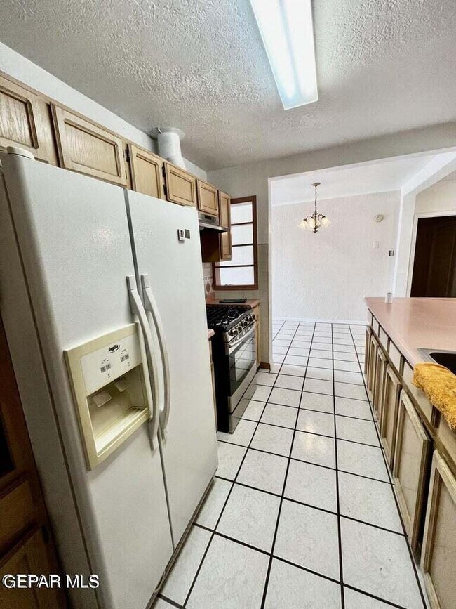 Building Photo - 7051 Becky Ln