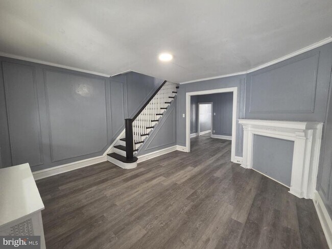 Building Photo - 302 W Loudon St