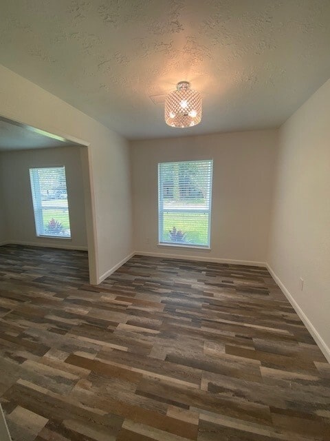 Building Photo - 3803 Regency Dr