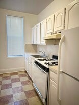 Building Photo - 2545 32nd St
