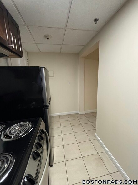 Building Photo - 62 Boylston St