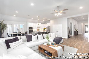 Building Photo - 2131 Thayer Cv