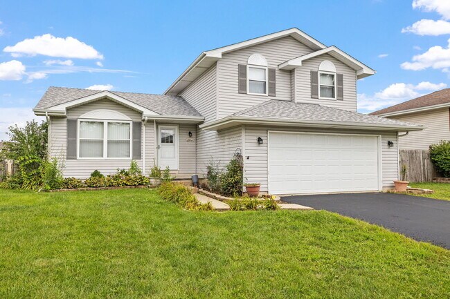 Primary Photo - 2714 Billie Limacher Ln
