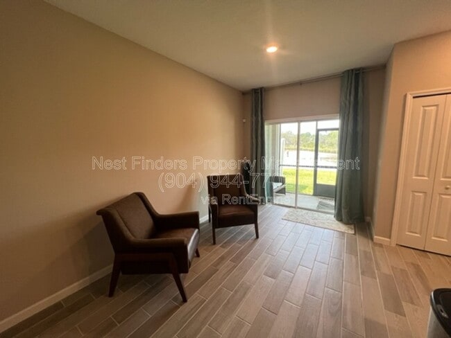 Building Photo - 2650 Sandy Dune Dr