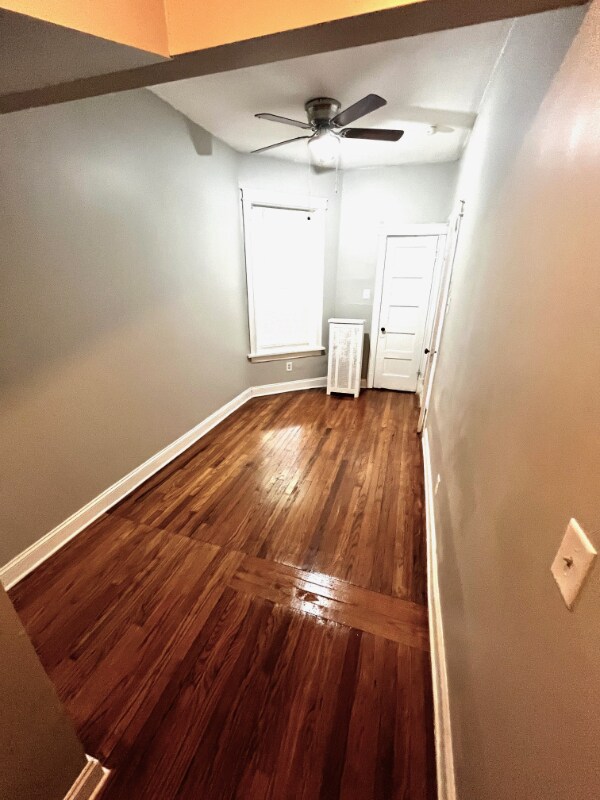 Building Photo - 5428 S Drexel Ave