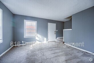 Building Photo - 1807-1809 E 74th Terr