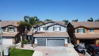 Building Photo - Amazing 5 bedroom home for rent in North F...