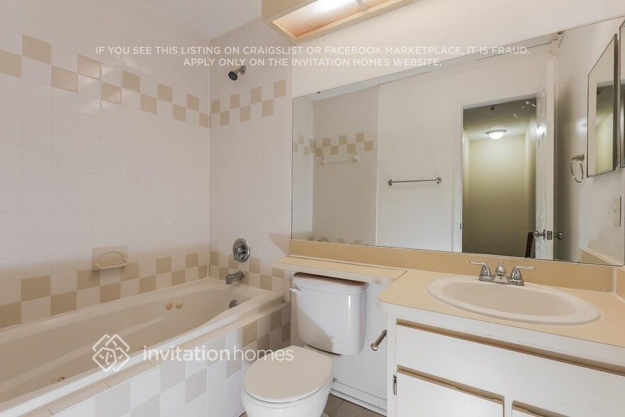 Building Photo - 9707 Little Pond Way