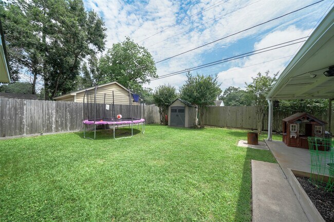 Building Photo - 1355 Lehman St