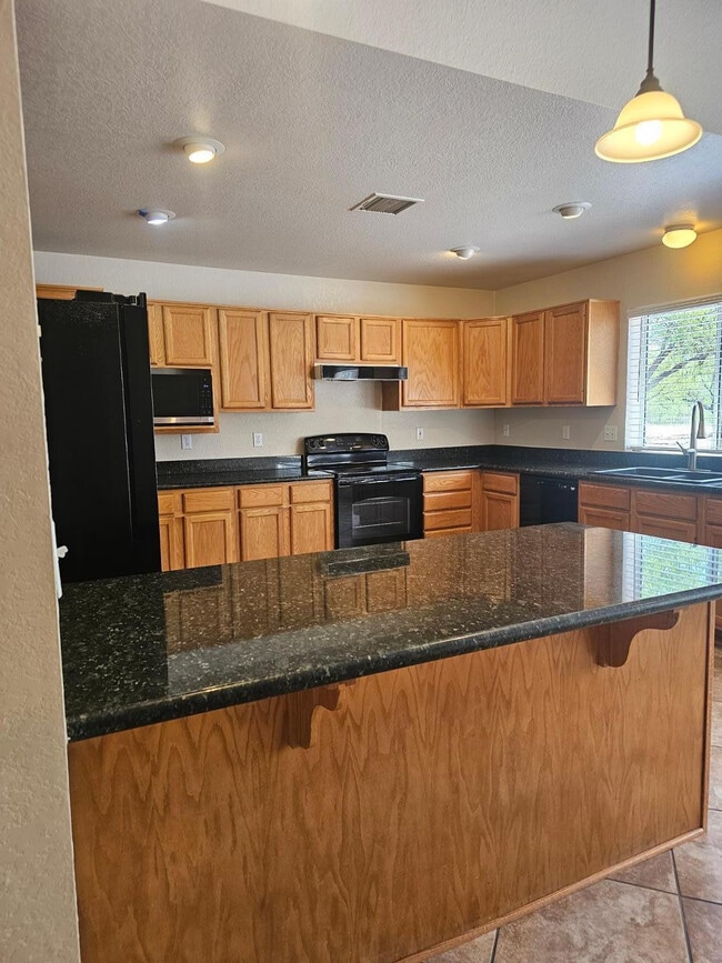 Building Photo - 3636 Kalispell Ave