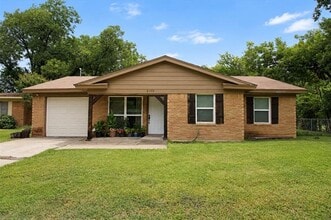 Building Photo - 8408 Monmouth Dr