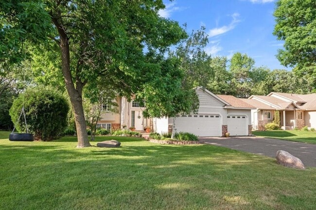 Building Photo - 2921 235th Ave NW