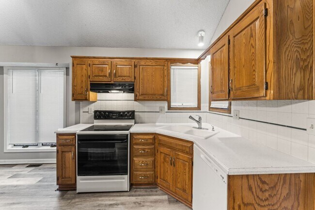 Building Photo - Now Leasing for May | Your Next Home Awaits