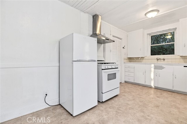 Building Photo - 316 W Kenneth Rd