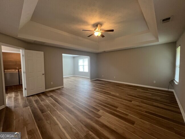 Building Photo - 360 Cobblestone Ct