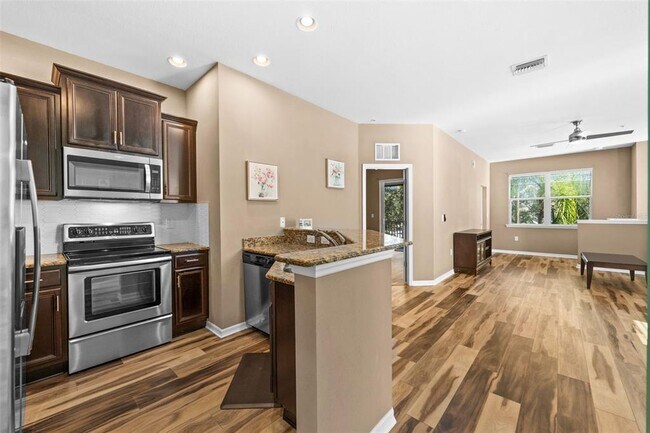 Building Photo - 7954 Moonstone Dr