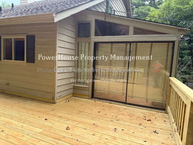 Building Photo - 145 Starboard Point