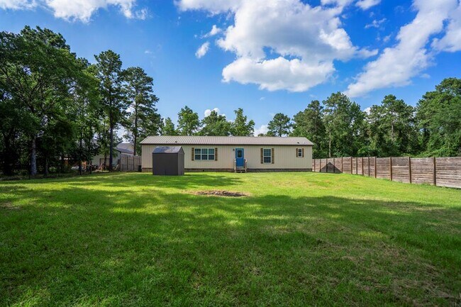 Building Photo - 11419 Leonidas Horton Rd