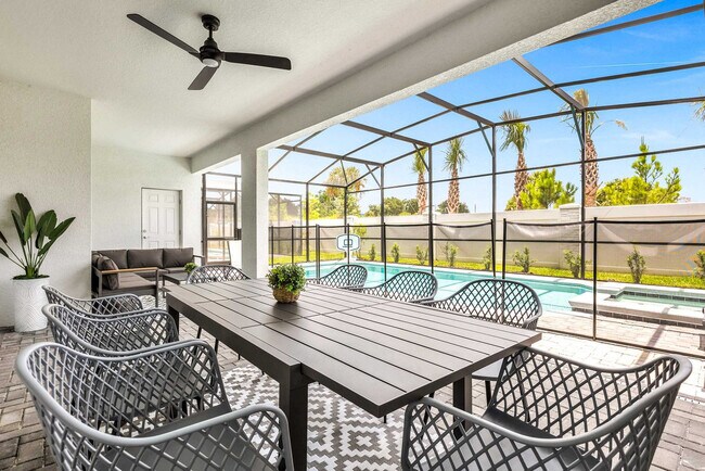 Building Photo - 16299 St Kitts Cir