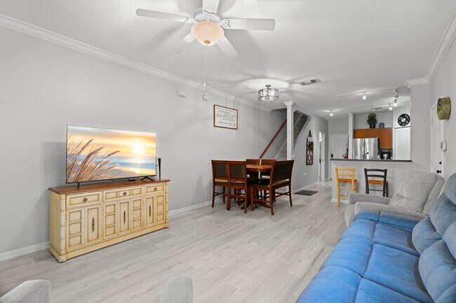 Building Photo - 2173 Tuscany Trace
