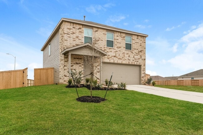 Building Photo - 303 Bush Mdw Ln