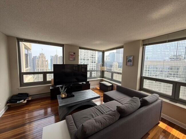 Building Photo - 440 N Wabash Ave