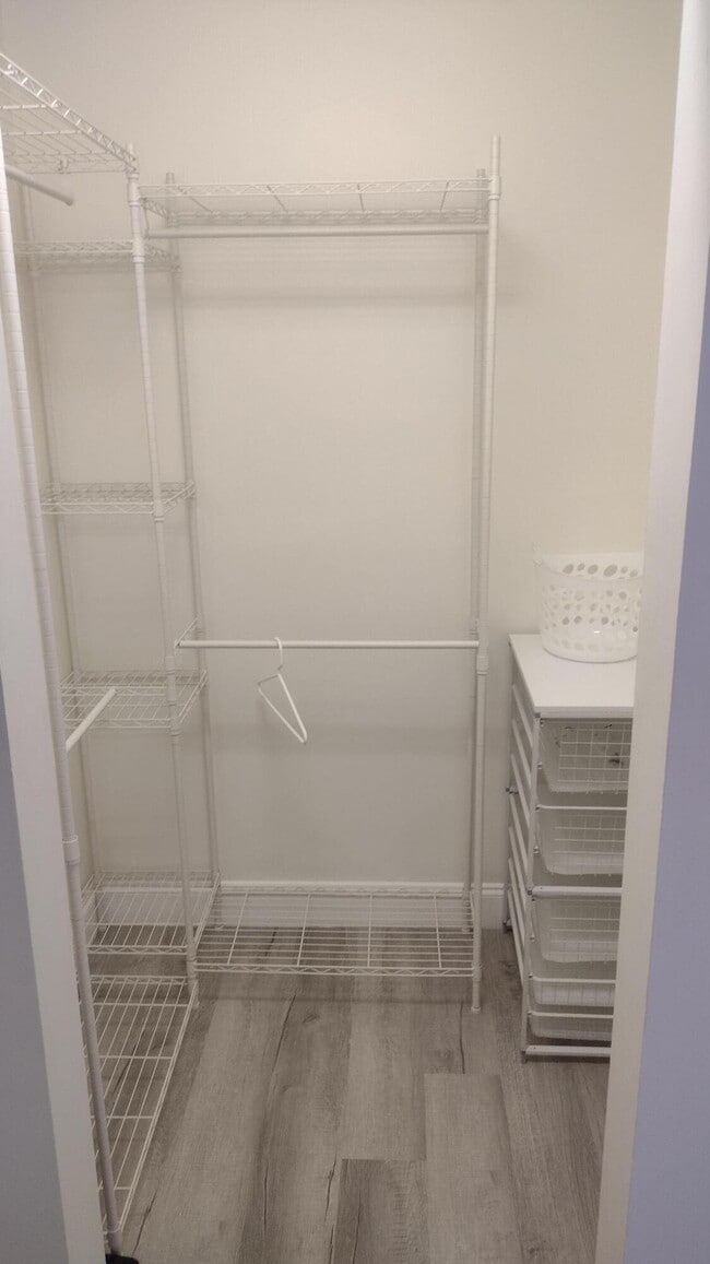 Building Photo - 9430 Boca Cove Cir