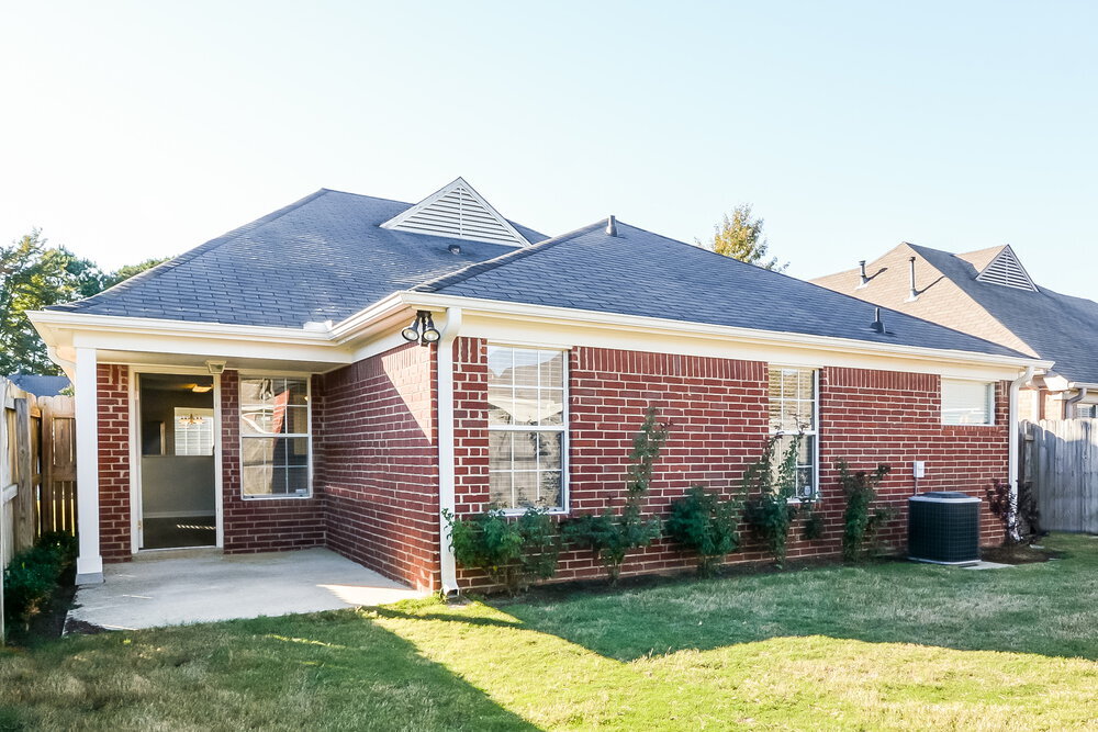 Building Photo - 8334 Regal Bend Dr