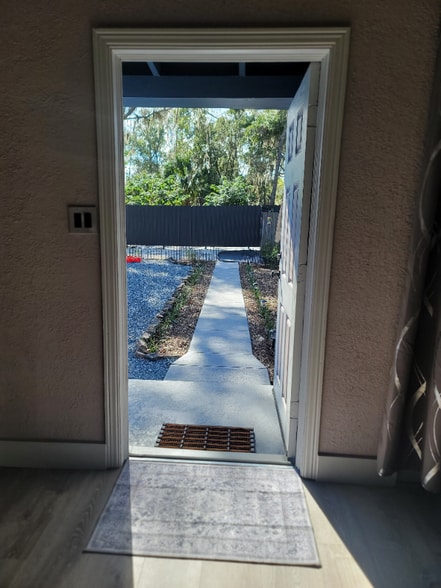 Building Photo - 5319 NE 29th St