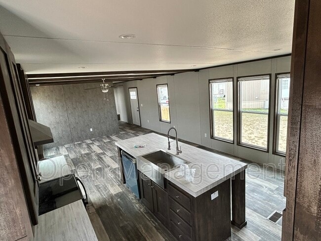 Building Photo - 3300 Voight Blvd