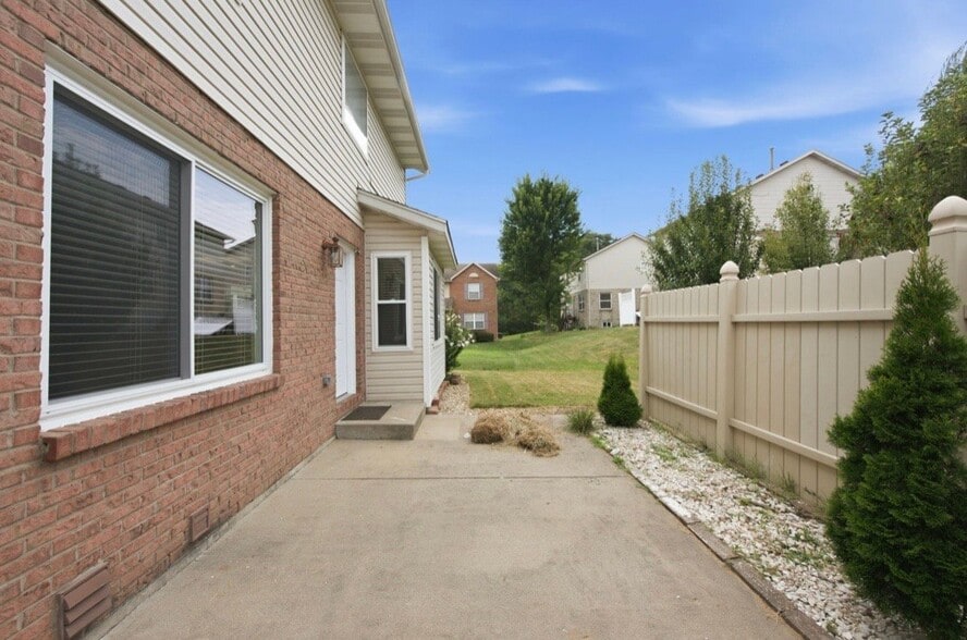 Building Photo - 7649 Tollgate Ct