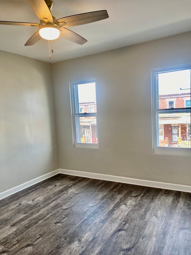 Building Photo - 531 N Potomac St