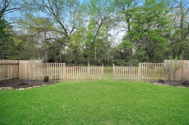 Building Photo - 14411 Dakota Bend Dr