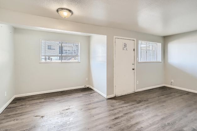 Building Photo - 720 Melany Ln