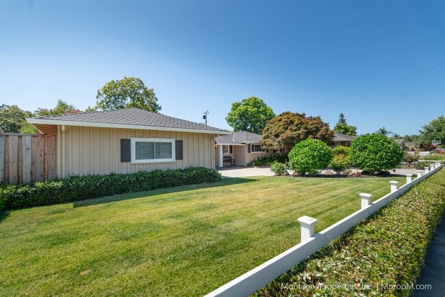 Building Photo - Remodeled single story Willow Glen home wi...