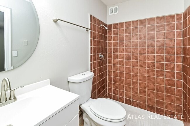 Building Photo - 4657 S Paseo Don Carlos