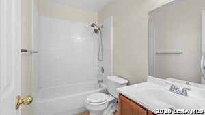 Building Photo - 3411 Avoca Dr