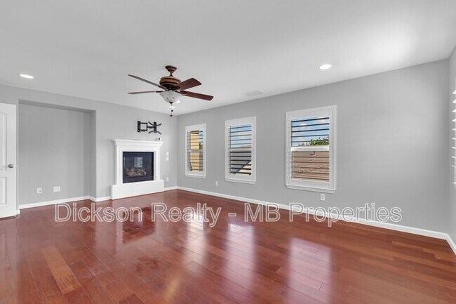 Building Photo - 2125 Peaceful Valley Dr