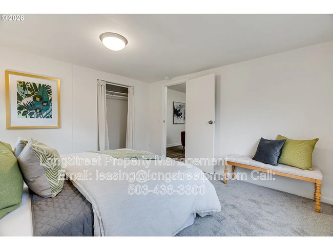Building Photo - 3315 SE 127th Pl
