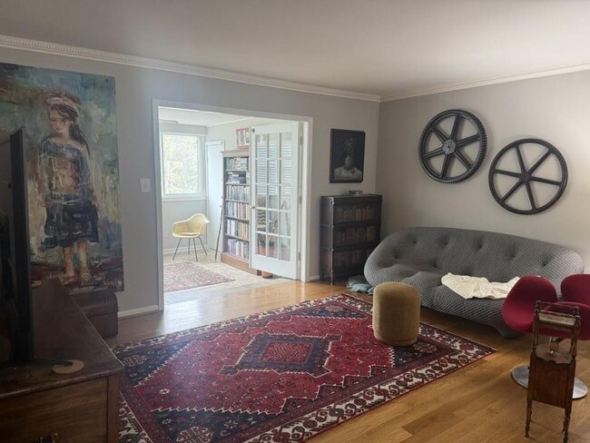 Building Photo - 54 La Rue Pl NW